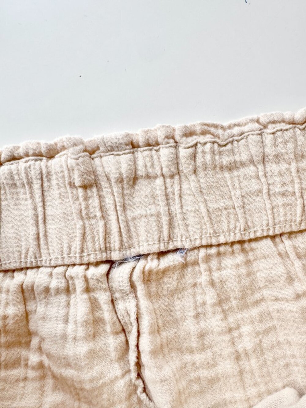 GAP Bedrock Beige 100% Cotton Crinkle Gauze Pull On Wide Leg Pants, Size S - Picture 12 of 14